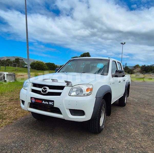Big with watermark mazda bt50 sud noumea 5191