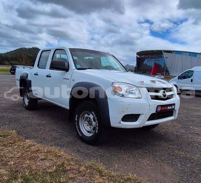 Big with watermark mazda bt50 sud noumea 5191