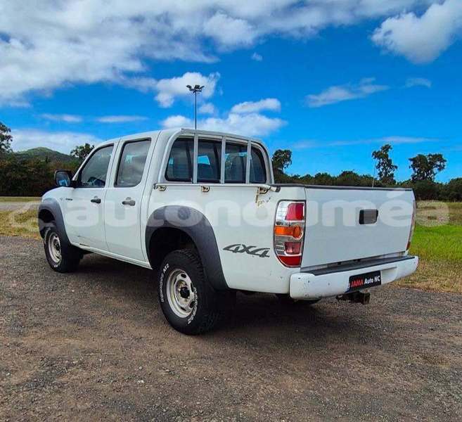 Big with watermark mazda bt50 sud noumea 5191
