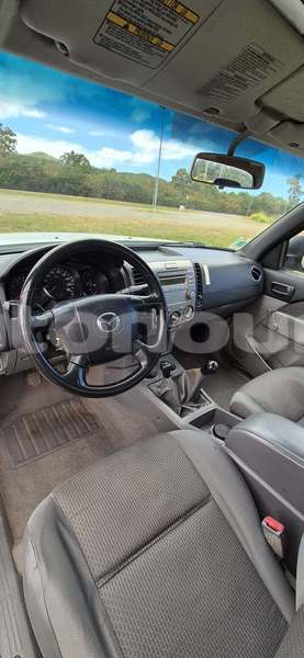 Big with watermark mazda bt50 sud noumea 5191