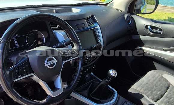 Acheter Occasion Voiture Nissan Navara Blanc à Noumea, Sud Acheter Occasion Voiture Nissan Navara Blanc à Noumea, Sud