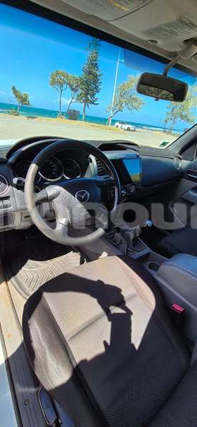 Big with watermark mazda bt50 sud noumea 5194