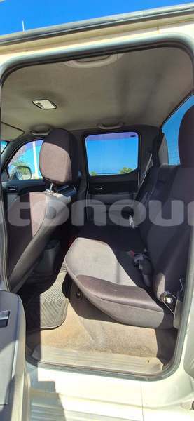 Big with watermark mazda bt50 sud noumea 5194