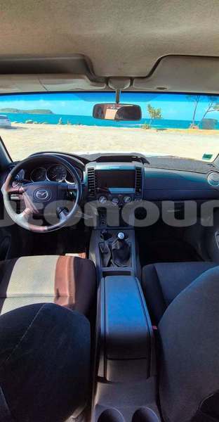 Big with watermark mazda bt50 sud noumea 5194