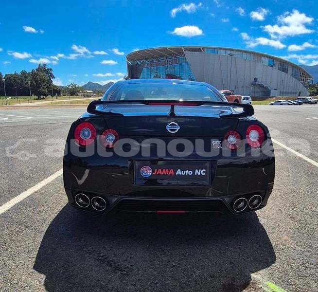 Big with watermark nissan gt r sud noumea 5199