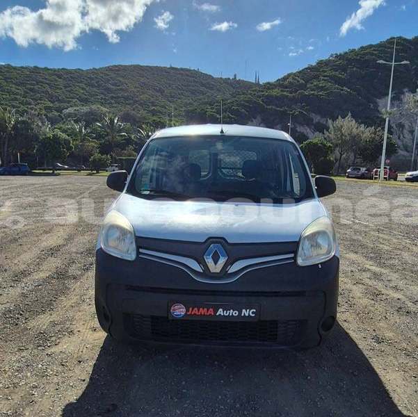 Big with watermark renault kangoo sud noumea 5200