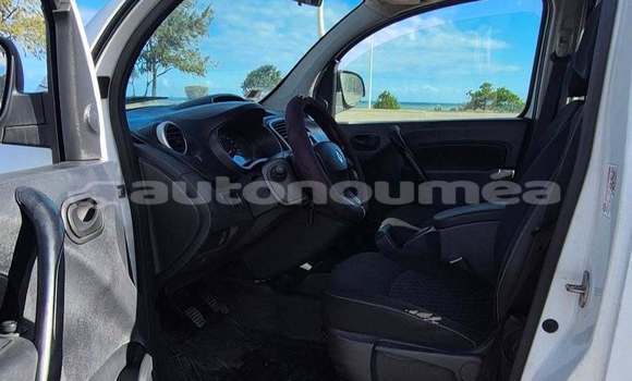 Acheter Occasion Voiture Renault Kangoo Blanc à Noumea, Sud Acheter Occasion Voiture Renault Kangoo Blanc à Noumea, Sud