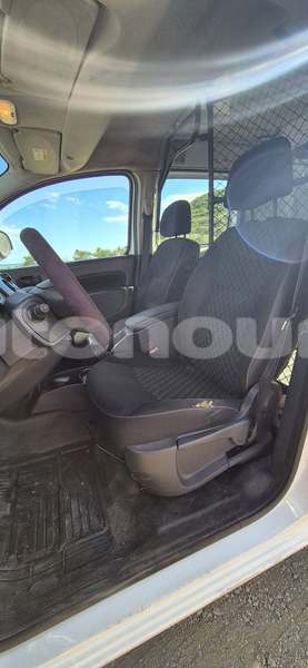 Big with watermark renault kangoo sud noumea 5200