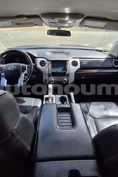 Big with watermark toyota tundra sud noumea 5209