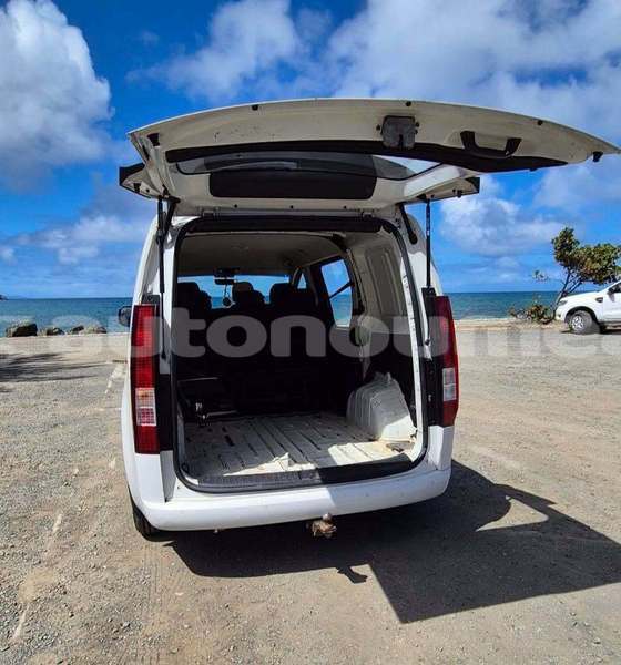 Big with watermark hyundai sonata sud noumea 5215