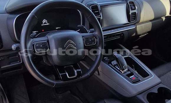 Buy Used Citroen C5 Aircross Silver Car in Noumea in Sud Buy Used Citroen C5 Aircross Silver Car in Noumea in Sud