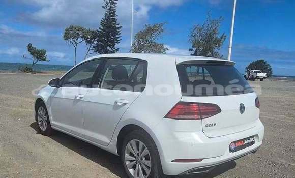 Acheter Occasion Voiture Volkswagen Golf Blanc à Noumea, Sud Acheter Occasion Voiture Volkswagen Golf Blanc à Noumea, Sud