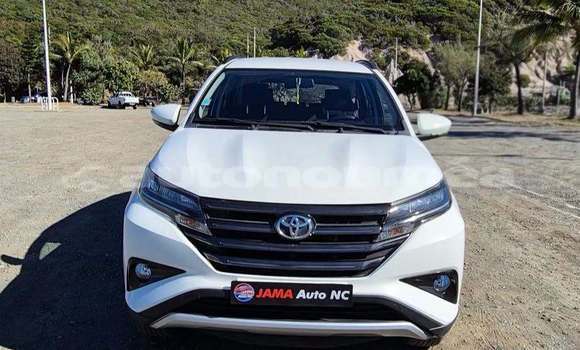 Acheter Occasion Voiture Toyota Rush Blanc à Noumea, Sud Acheter Occasion Voiture Toyota Rush Blanc à Noumea, Sud