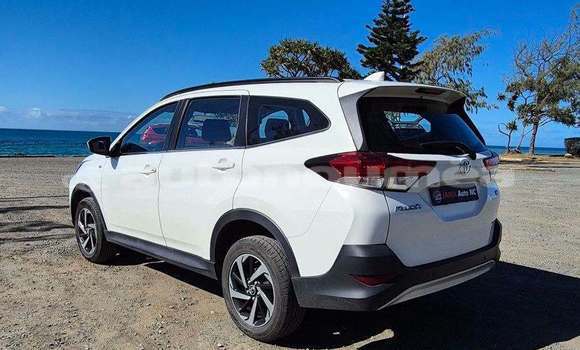 Acheter Occasion Voiture Toyota Rush Blanc à Noumea, Sud Acheter Occasion Voiture Toyota Rush Blanc à Noumea, Sud