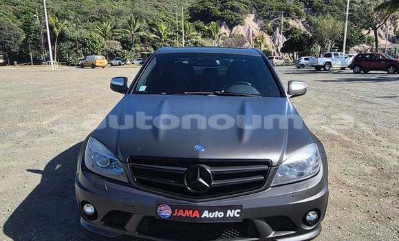 Acheter Occasion Voiture Mercedes-Benz A-klasse AMG Gris à Noumea, Sud Acheter Occasion Voiture Mercedes-Benz A-klasse AMG Gris à Noumea, Sud