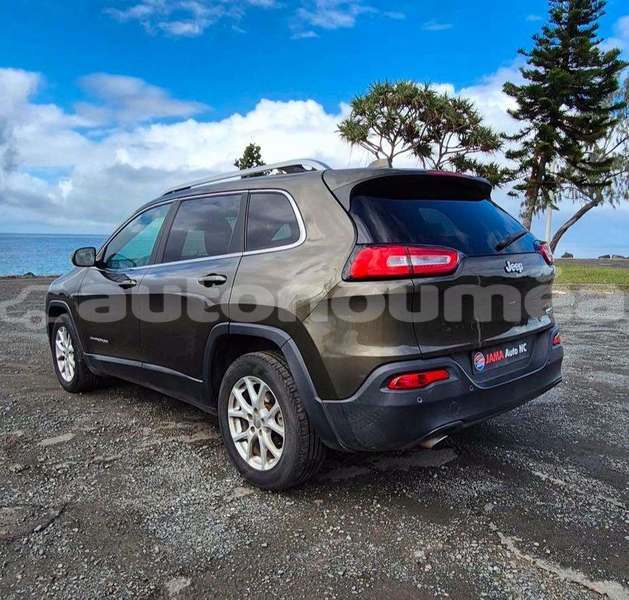 Big with watermark jeep cherokee sud noumea 5224