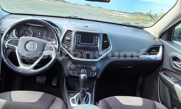 Acheter Occasion Voiture Jeep Cherokee Marron à Noumea, Sud Acheter Occasion Voiture Jeep Cherokee Marron à Noumea, Sud
