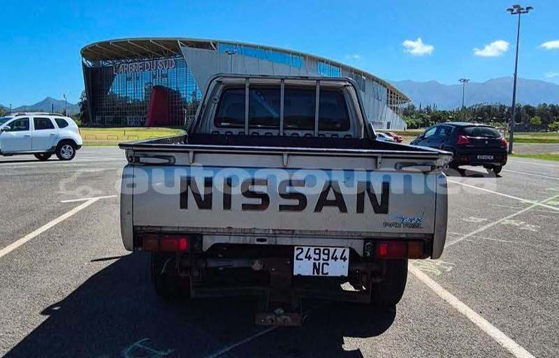 Big with watermark nissan patrol sud noumea 5225