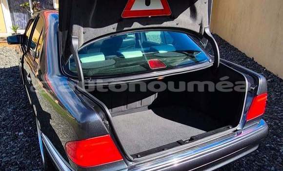 Buy Used Mercedes-Benz E-klasse AMG Brown Car in Noumea in Sud Buy Used Mercedes-Benz E-klasse AMG Brown Car in Noumea in Sud