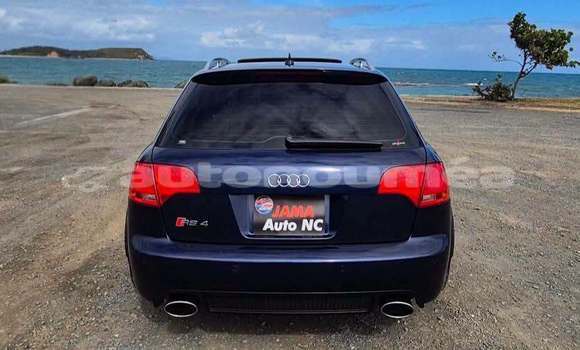 Acheter Occasion Voiture Audi RS4 Bleu à Noumea, Sud Acheter Occasion Voiture Audi RS4 Bleu à Noumea, Sud