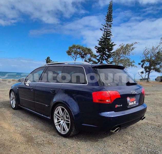 Big with watermark audi rs4 sud noumea 5239