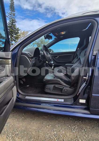 Big with watermark audi rs4 sud noumea 5239