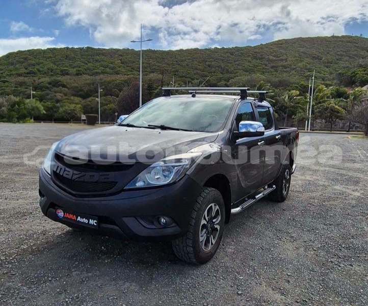 Big with watermark mazda bt50 sud noumea 5246