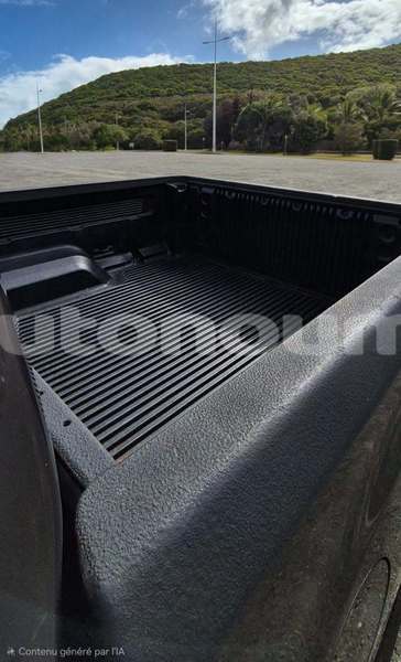 Big with watermark mazda bt50 sud noumea 5246
