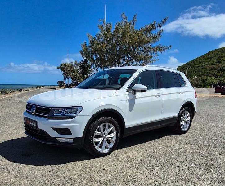 Big with watermark volkswagen tiguan sud noumea 5248