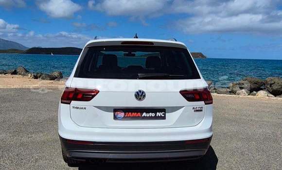 Acheter Occasion Voiture Volkswagen Tiguan Blanc à Noumea, Sud Acheter Occasion Voiture Volkswagen Tiguan Blanc à Noumea, Sud
