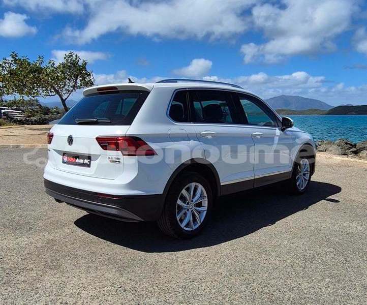 Big with watermark volkswagen tiguan sud noumea 5248