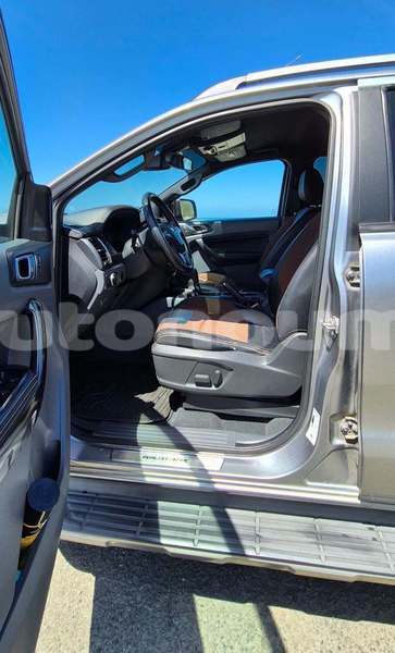 Big with watermark ford ranger sud noumea 5249