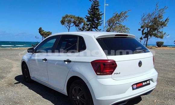 Acheter Occasion Voiture Volkswagen Polo Blanc à Noumea, Sud Acheter Occasion Voiture Volkswagen Polo Blanc à Noumea, Sud