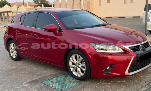 Acheter Occasion Voiture Lexus CT Rouge à Noumea, Sud Acheter Occasion Voiture Lexus CT Rouge à Noumea, Sud