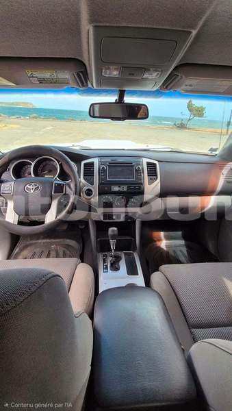 Big with watermark toyota tacoma sud noumea 5259