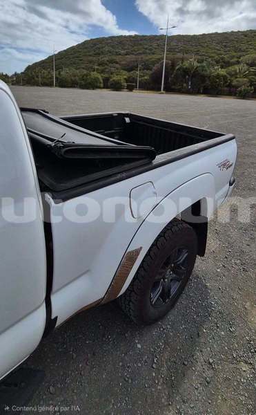 Big with watermark toyota tacoma sud noumea 5259