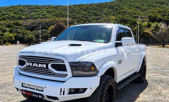 Acheter Occasion Voiture Dodge RAM Blanc à Noumea, Sud