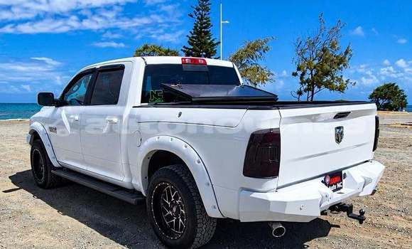 Acheter Occasion Voiture Dodge RAM Blanc à Noumea, Sud Acheter Occasion Voiture Dodge RAM Blanc à Noumea, Sud