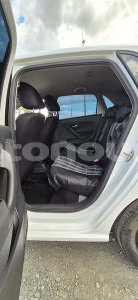 Big with watermark volkswagen polo sud noumea 5264