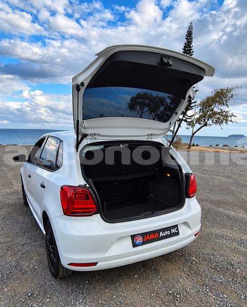 Big with watermark volkswagen polo sud noumea 5264