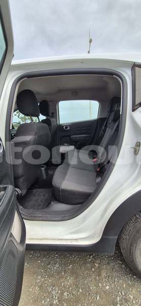 Big with watermark citroen c3 sud noumea 5267