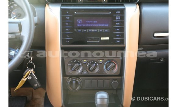 Acheter Import Voiture Toyota Fortuner Noir à Import - Dubai, Iles Acheter Import Voiture Toyota Fortuner Noir à Import - Dubai, Iles