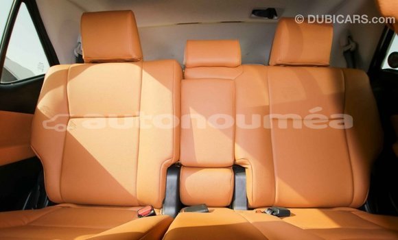 Acheter Import Voiture Toyota Fortuner Autre à Import - Dubai, Iles Acheter Import Voiture Toyota Fortuner Autre à Import - Dubai, Iles
