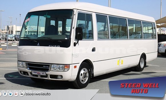 Acheter Import Voiture Mitsubishi Carisma Blanc à Import - Dubai, Iles Acheter Import Voiture Mitsubishi Carisma Blanc à Import - Dubai, Iles