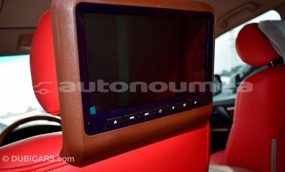 Acheter Import Voiture Toyota Land Cruiser Noir à Import - Dubai, Iles Acheter Import Voiture Toyota Land Cruiser Noir à Import - Dubai, Iles