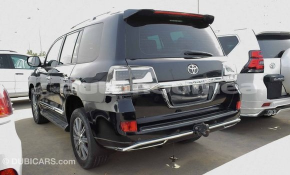 Acheter Import Voiture Toyota Land Cruiser Noir à Import - Dubai, Iles Acheter Import Voiture Toyota Land Cruiser Noir à Import - Dubai, Iles