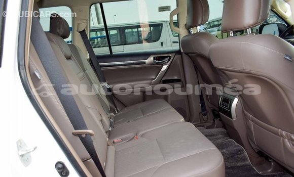 Buy Import Lexus GX White Car in Import - Dubai in Iles Buy Import Lexus GX White Car in Import - Dubai in Iles