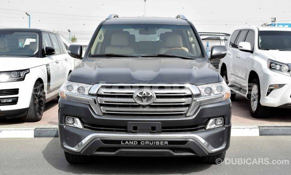 Acheter Import Voiture Toyota Land Cruiser Autre à Import - Dubai, Iles Acheter Import Voiture Toyota Land Cruiser Autre à Import - Dubai, Iles