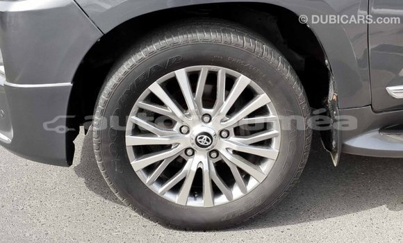 Acheter Import Voiture Toyota Land Cruiser Autre à Import - Dubai, Iles Acheter Import Voiture Toyota Land Cruiser Autre à Import - Dubai, Iles