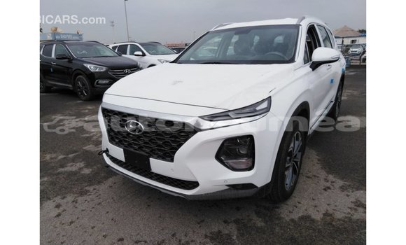 Buy Import Hyundai Santa Fe White Car in Import - Dubai in Iles Buy Import Hyundai Santa Fe White Car in Import - Dubai in Iles